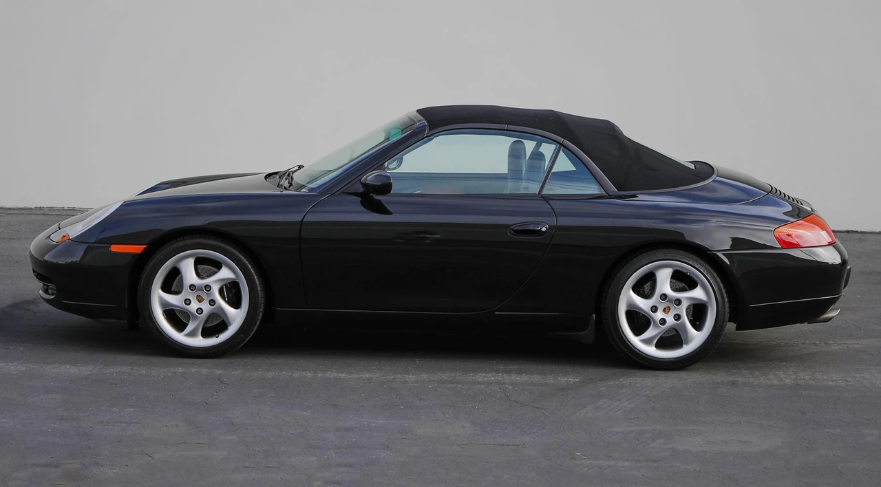 1999 Porsche 996 Carrera - Image 4 of 31