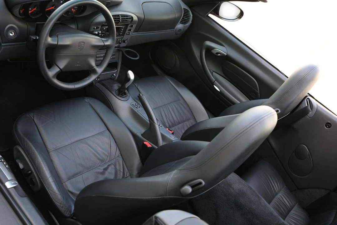 1999 Porsche 996 Carrera - Image 29 of 31