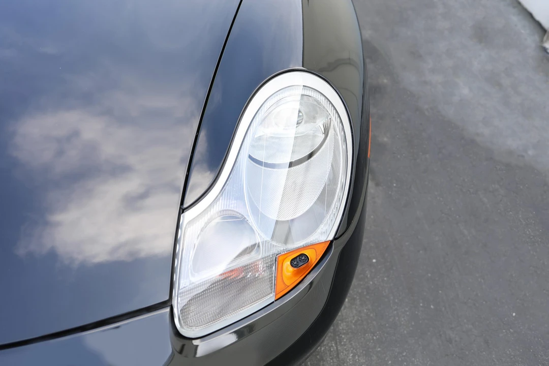1999 Porsche 996 Carrera - Image 21 of 31