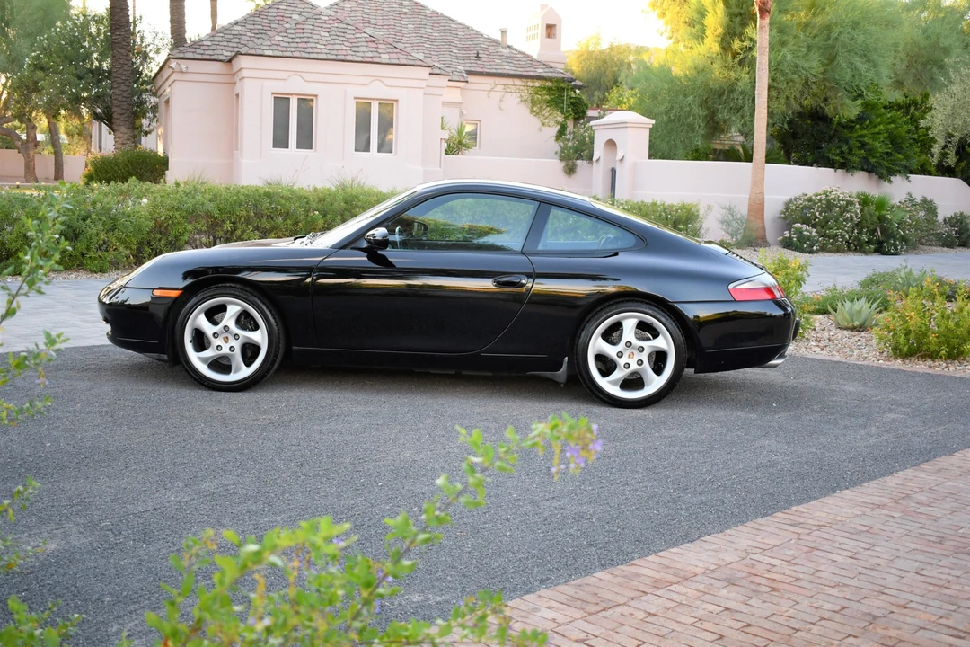 1999 Porsche 996 Carrera - Image 16 of 31