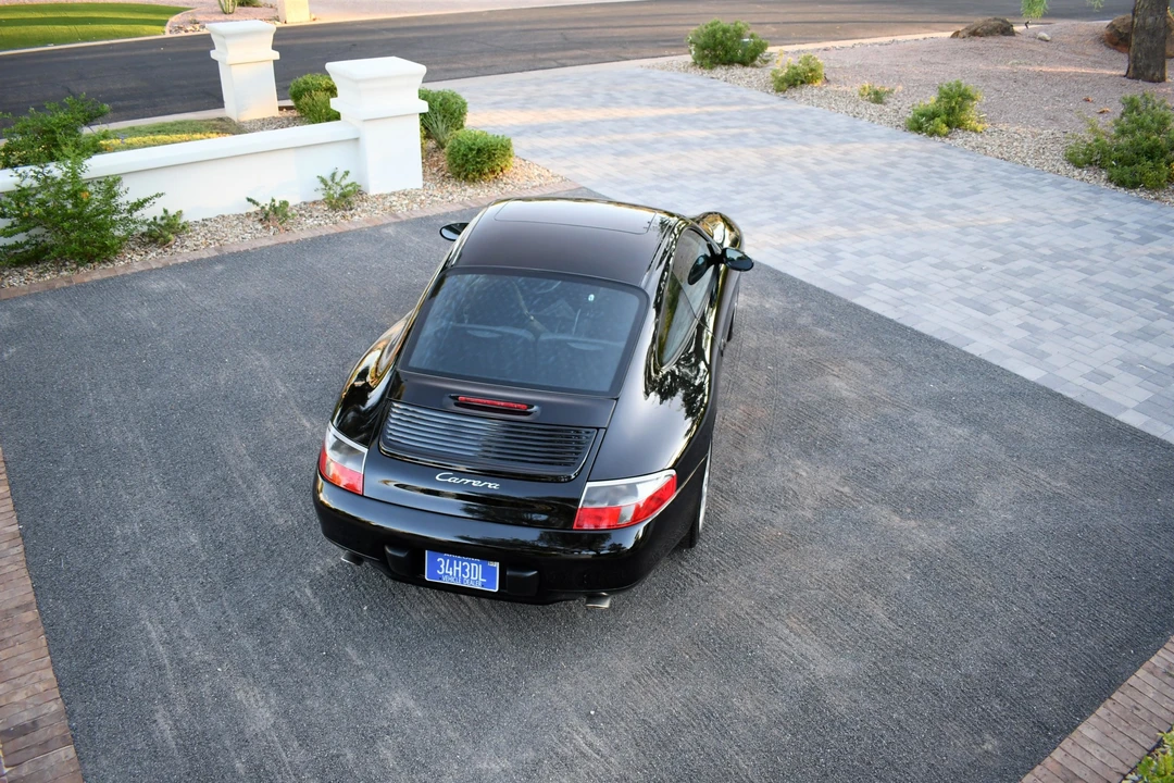 1999 Porsche 996 Carrera - Image 10 of 31