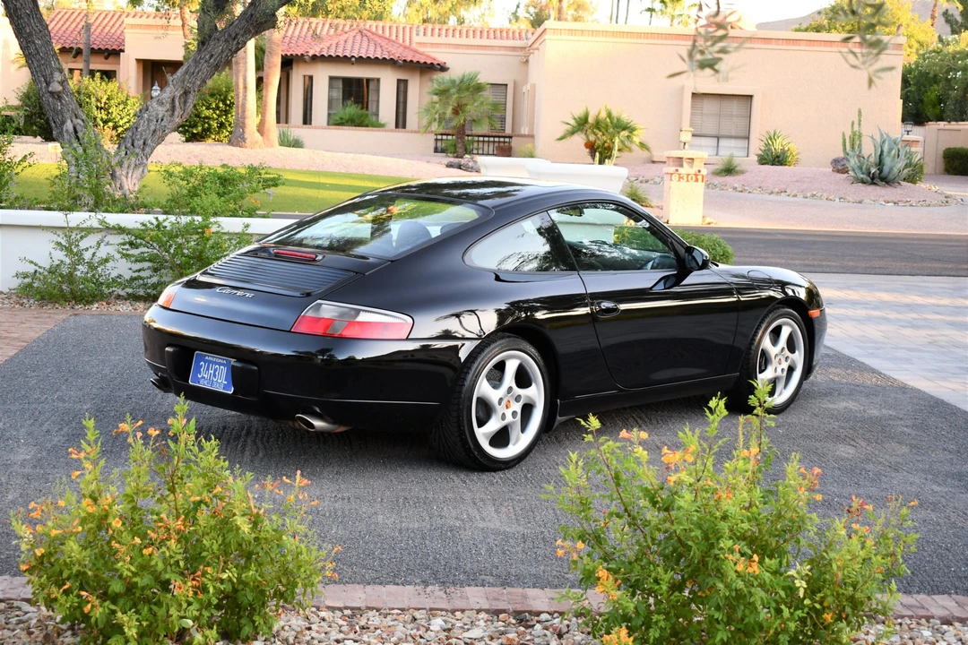 1999 Porsche 996 Carrera - Image 9 of 31