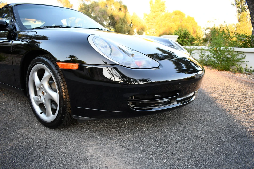 1999 Porsche 996 Carrera - Image 27 of 31