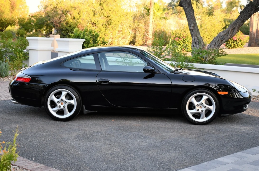 1999 Porsche 996 Carrera - Image 7 of 31