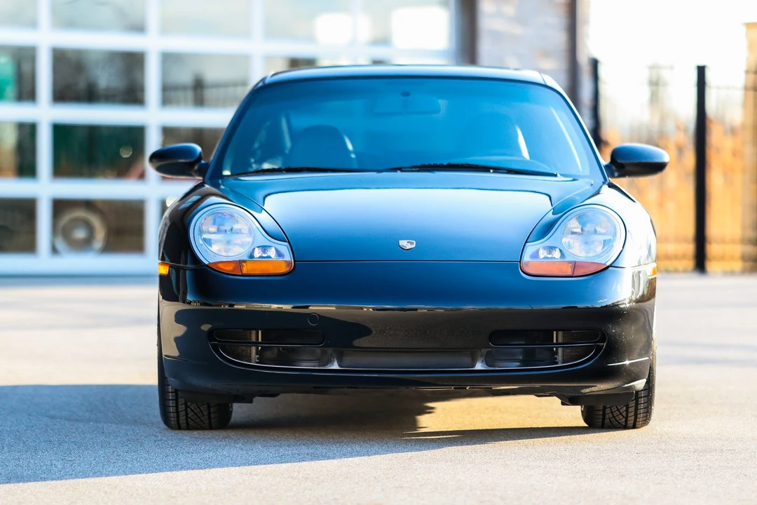 1999 Porsche 996 Carrera - Image 11 of 31