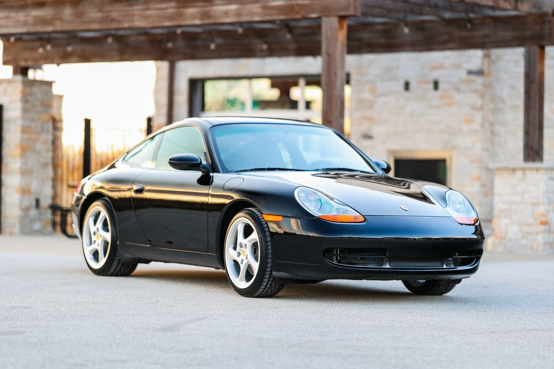 1999 Porsche 996 Carrera - Image 19 of 31