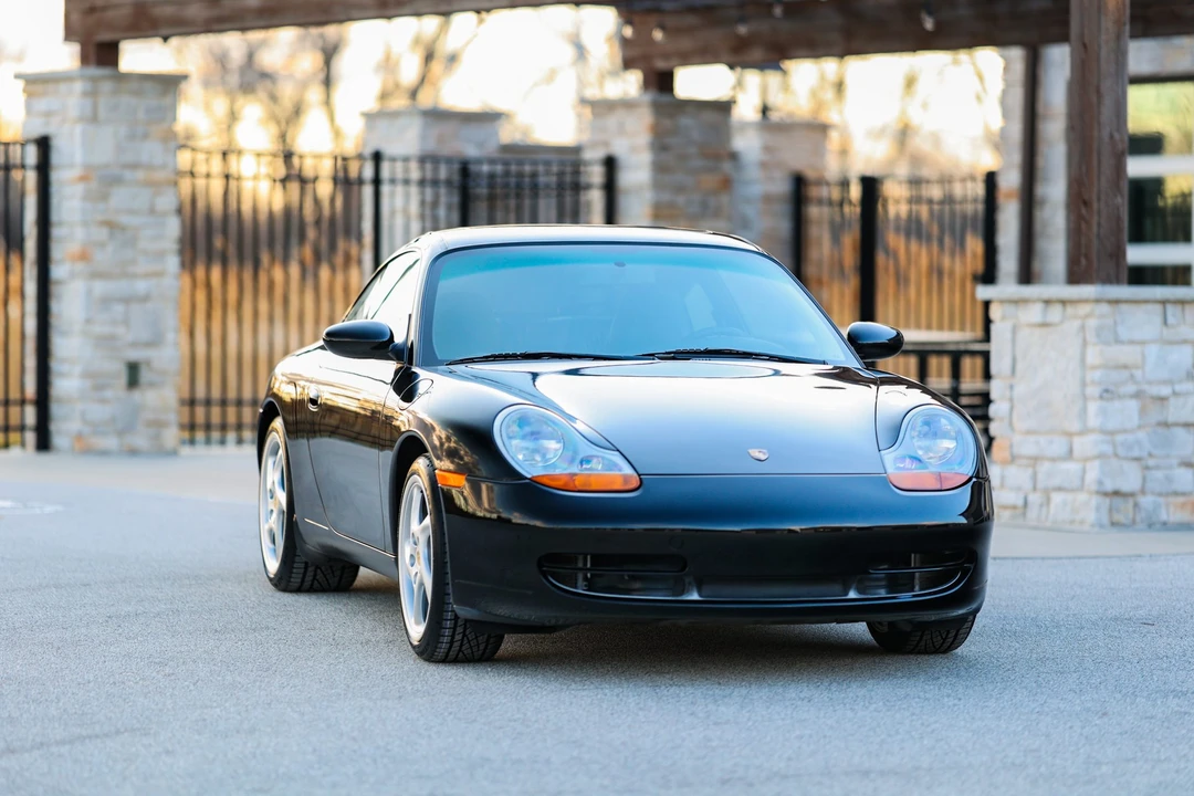 1999 Porsche 996 Carrera - Image 14 of 31