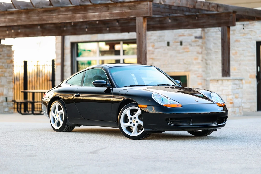 1999 Porsche 996 Carrera - Image 24 of 31