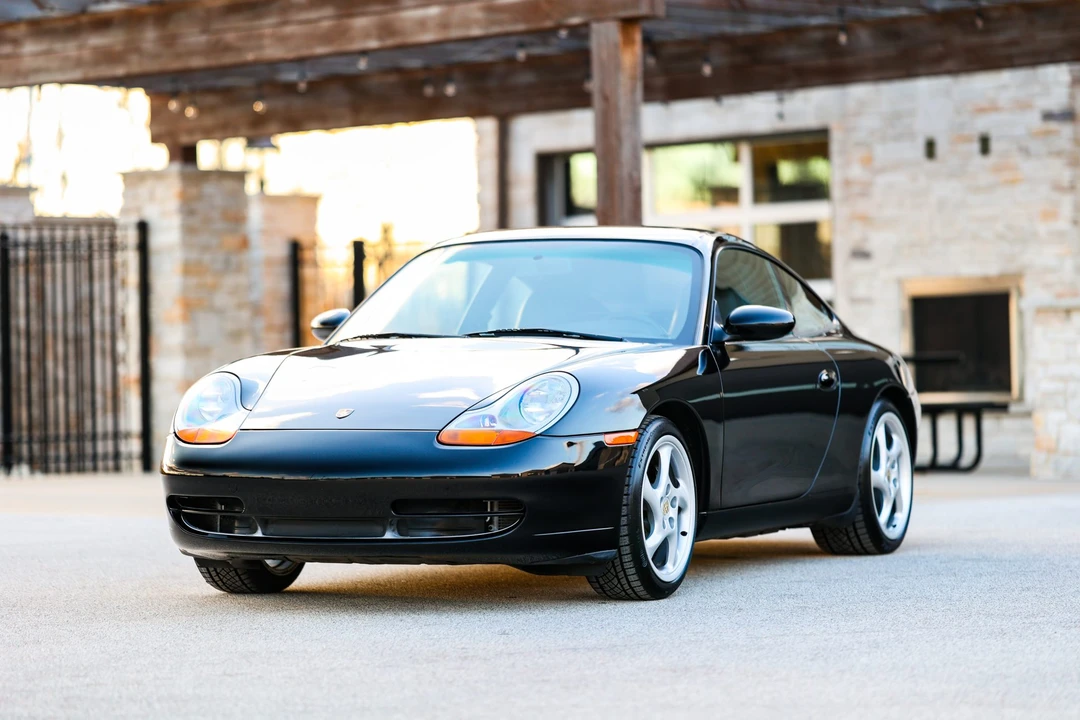 1999 Porsche 996 Carrera - Image 8 of 31
