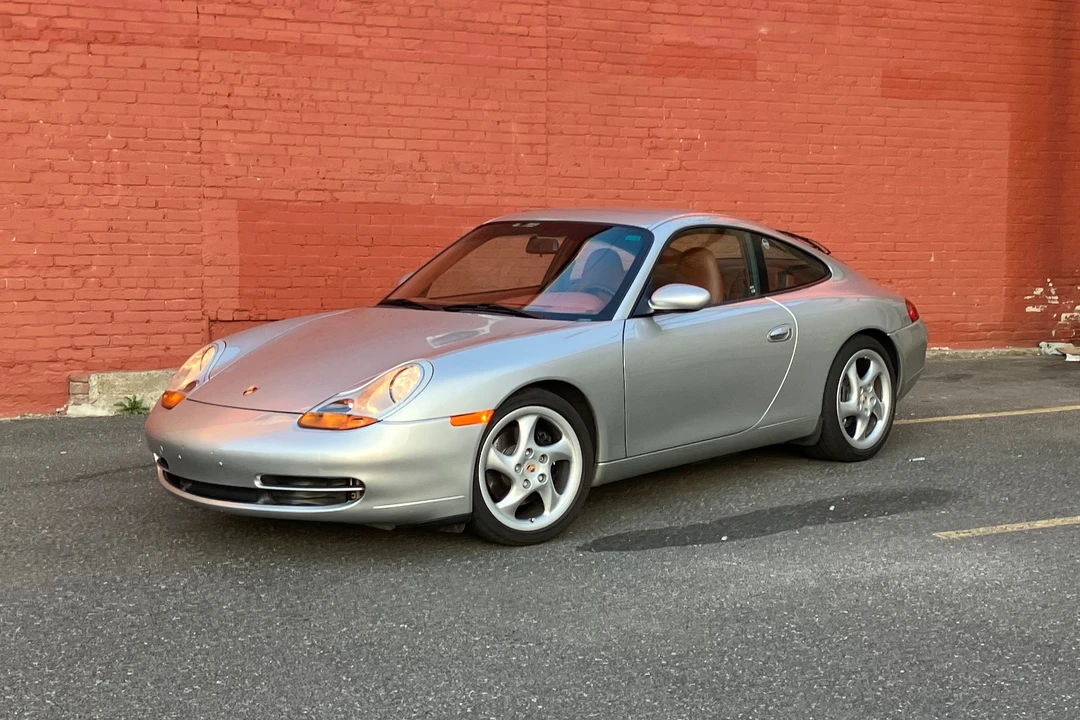 1999 Porsche 996 Carrera - Image 12 of 31