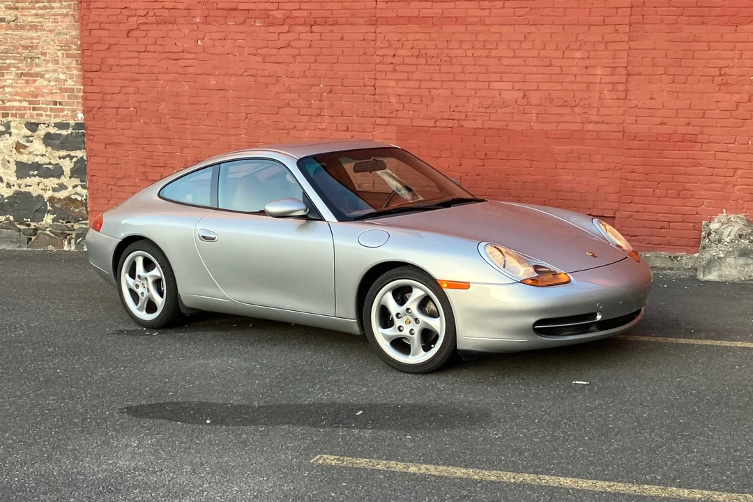 1999 Porsche 996 Carrera - Image 22 of 31