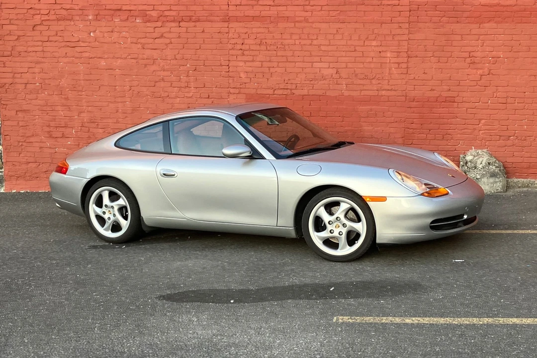 1999 Porsche 996 Carrera - Image 23 of 31