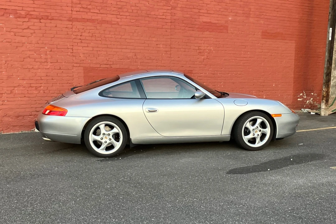 1999 Porsche 996 Carrera - Image 29 of 31