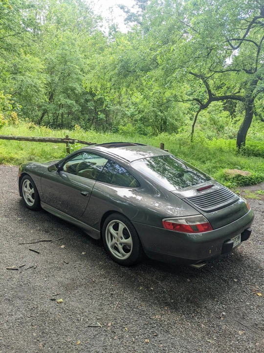 1999 Porsche 996 Carrera - Image 17 of 31