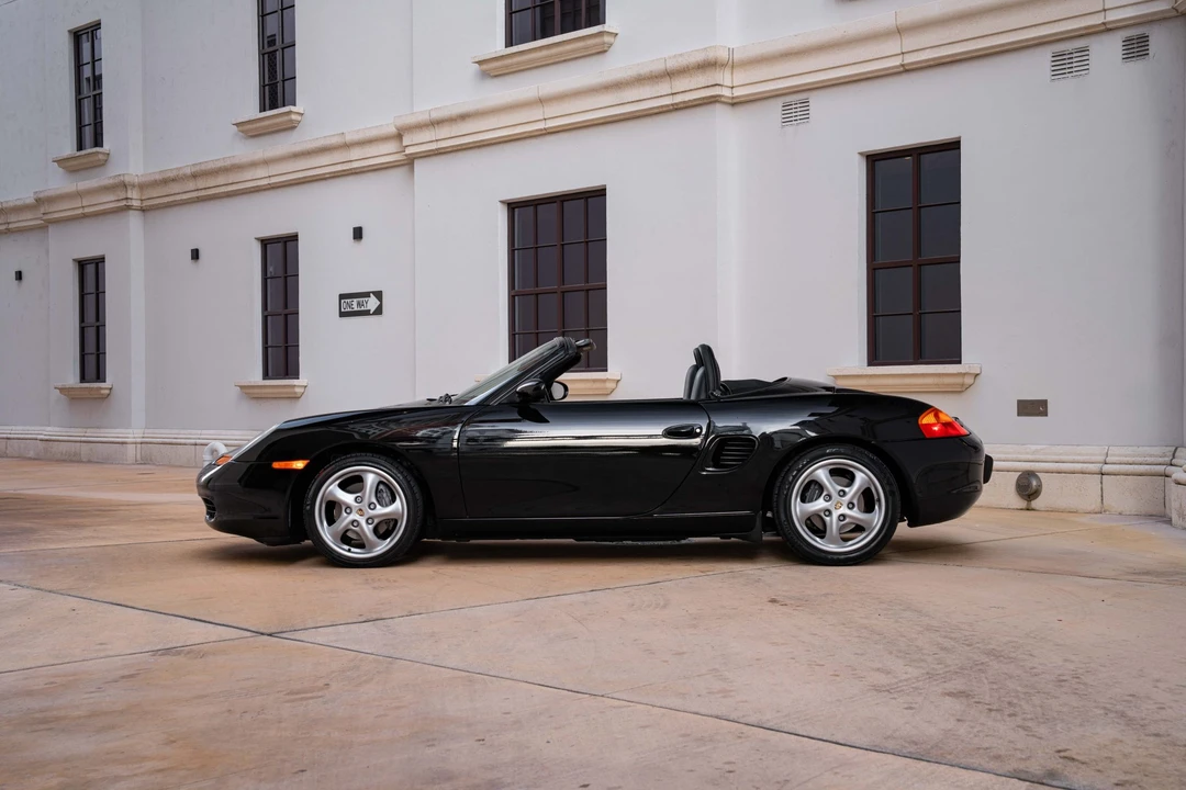 1999 Porsche 986 Boxster - Image 9 of 31