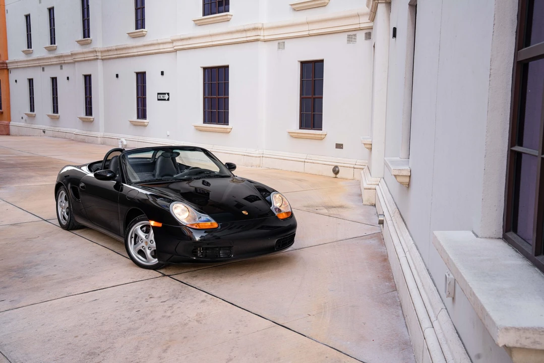 1999 Porsche 986 Boxster - Image 2 of 31