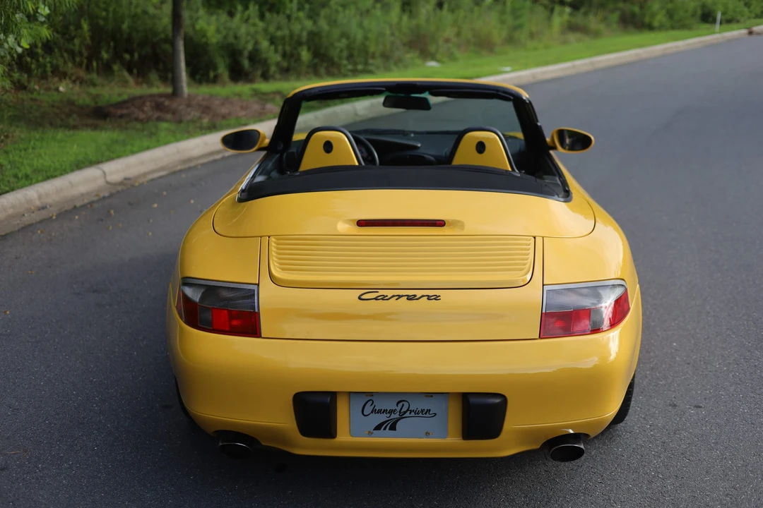 2000 Porsche 996 Carrera - Image 9 of 31