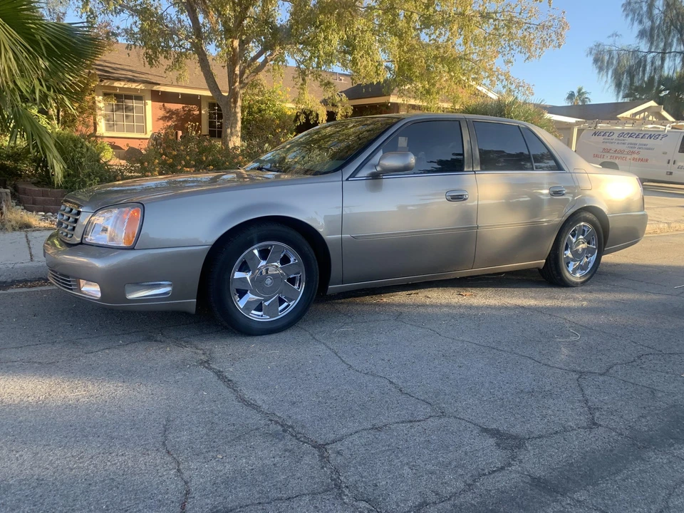2000 Cadillac DeVille 8th Gen - Image 12 of 31