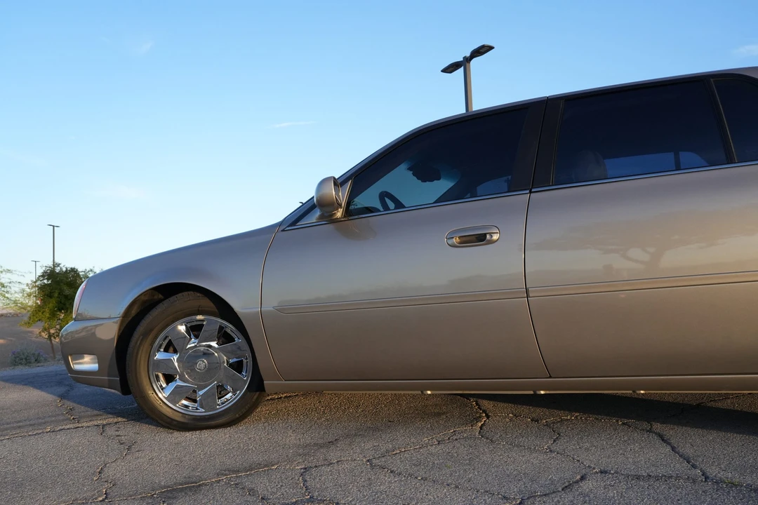 2000 Cadillac DeVille 8th Gen - Image 24 of 31