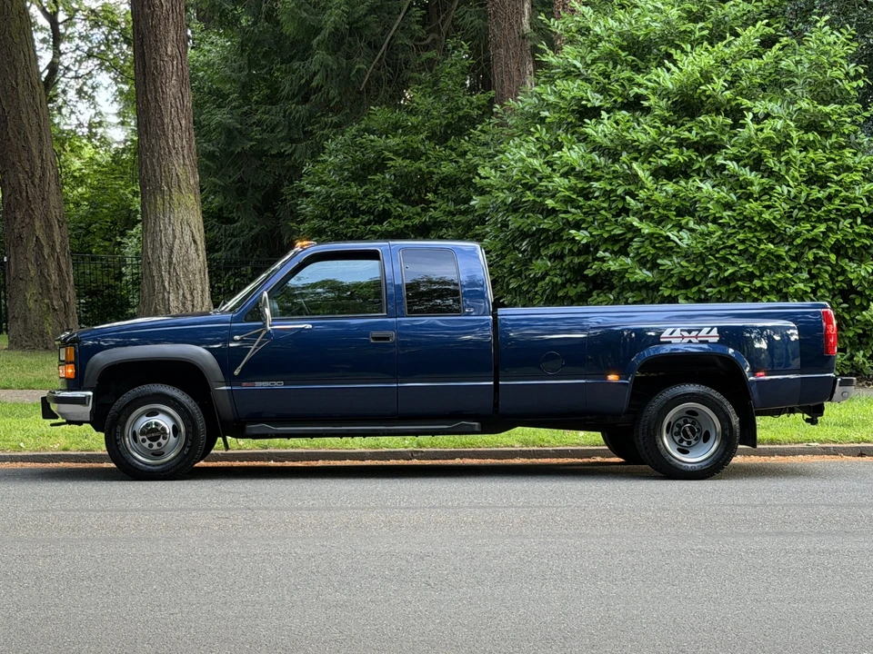2000 GMC Sierra 1st Gen - Image 12 of 31
