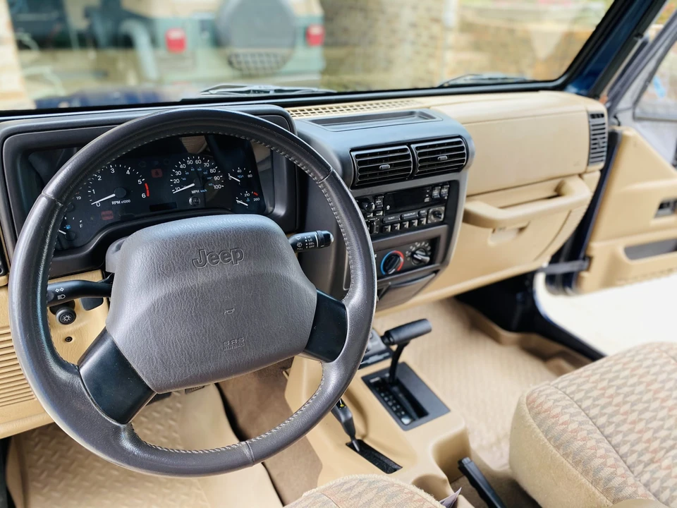 2000 Jeep TJ Wrangler - Image 29 of 31