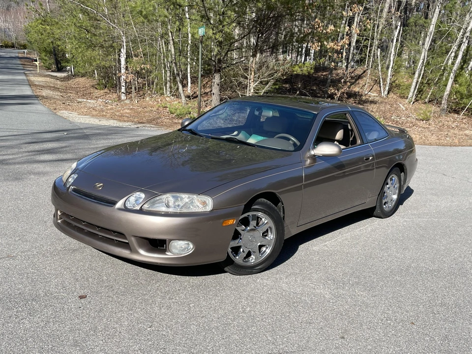 2000 Lexus SC400 - Image 5 of 31