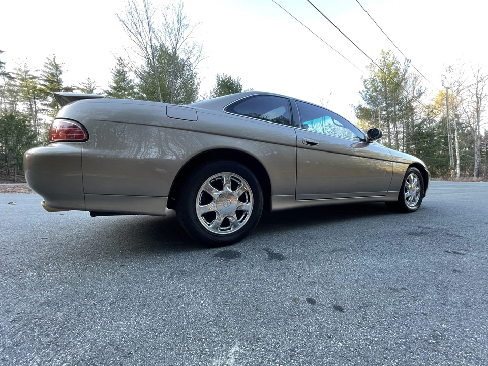 2000 Lexus SC400 - Image 15 of 31
