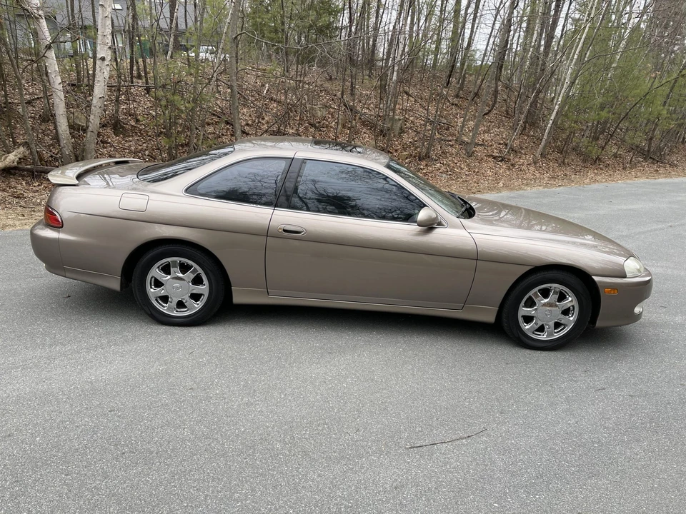 2000 Lexus SC400 - Image 16 of 31