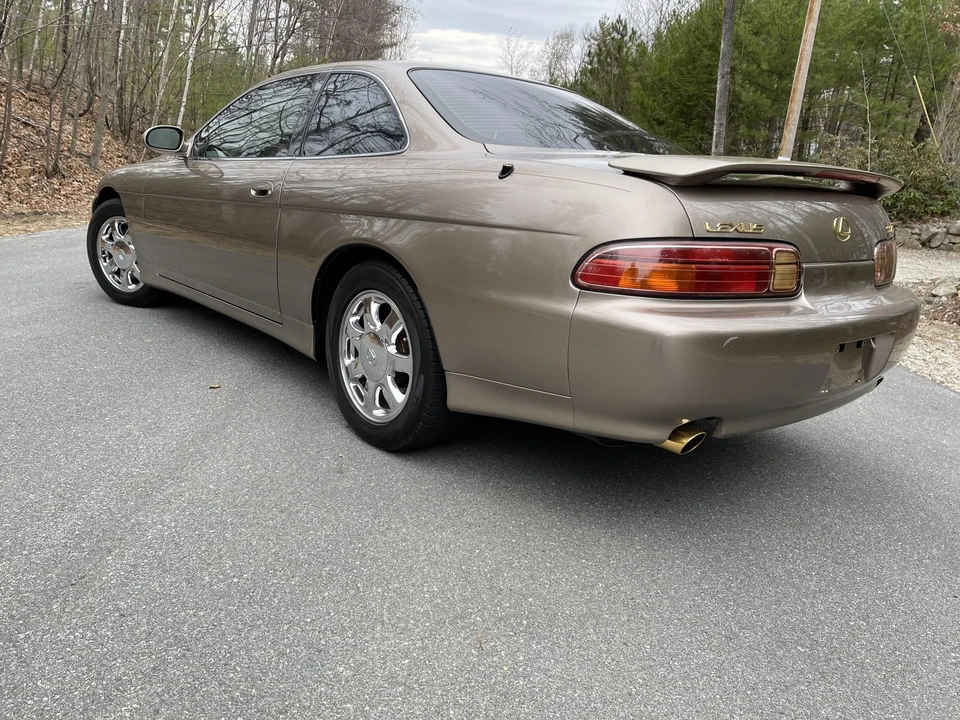 2000 Lexus SC400 - Image 12 of 31
