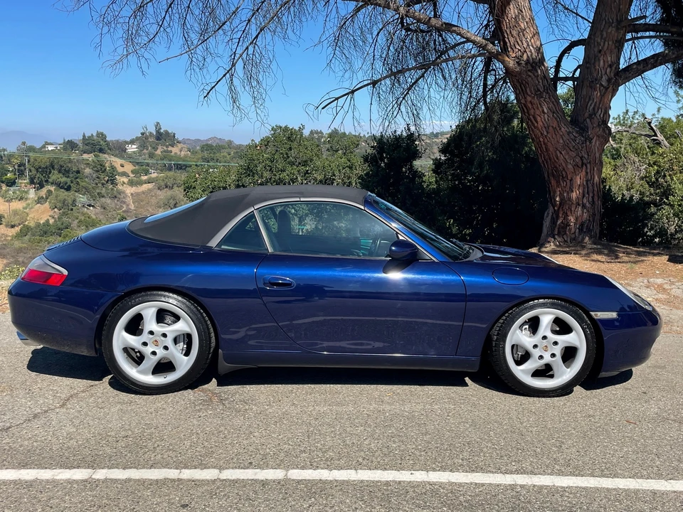 2000 Porsche 996 Carrera - Image 10 of 31