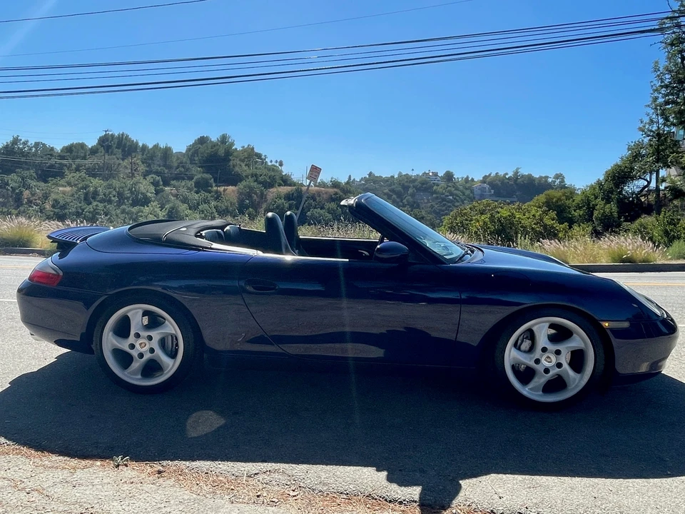 2000 Porsche 996 Carrera - Image 12 of 31