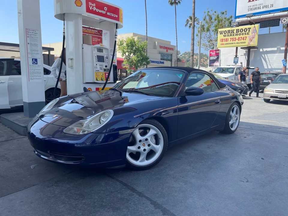 2000 Porsche 996 Carrera - Image 3 of 31