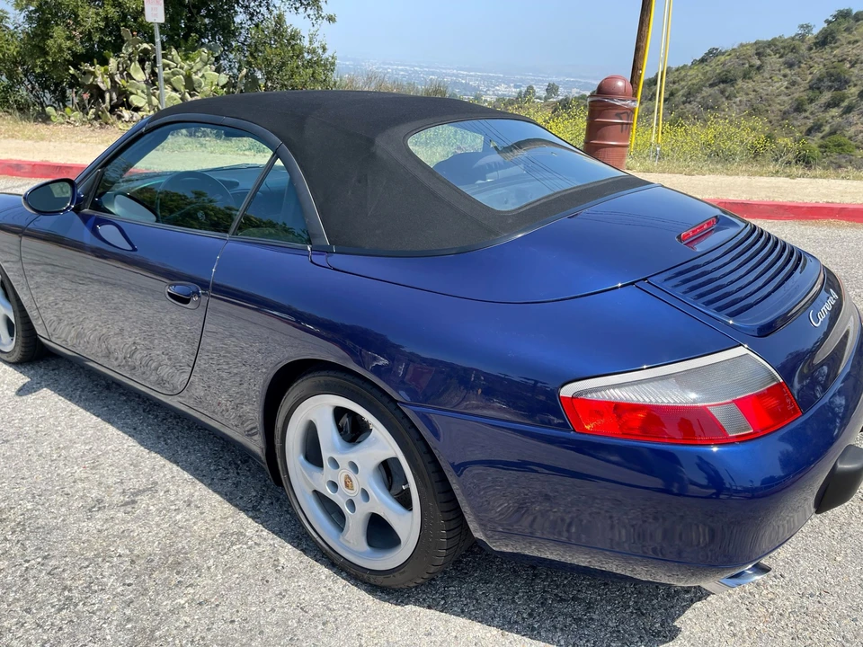 2000 Porsche 996 Carrera - Image 25 of 31