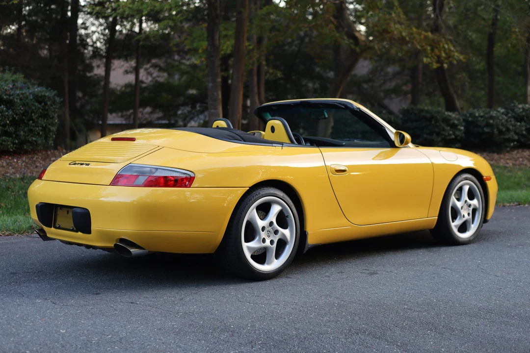 2000 Porsche 996 Carrera - Image 23 of 31