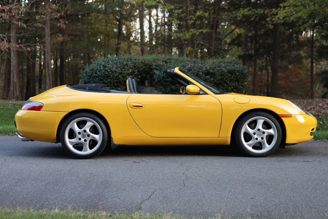 2000 Porsche 996 Carrera - Image 28 of 31