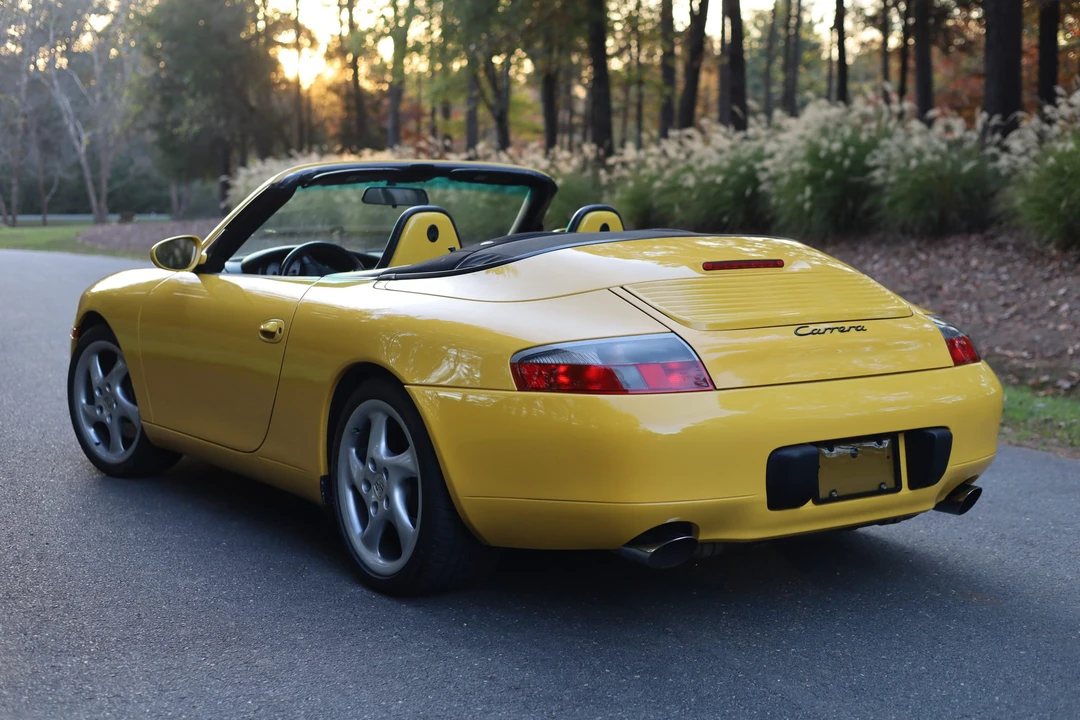 2000 Porsche 996 Carrera - Image 16 of 31