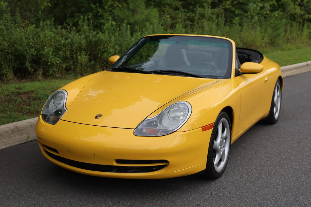 2000 Porsche 996 Carrera - Image 2 of 31