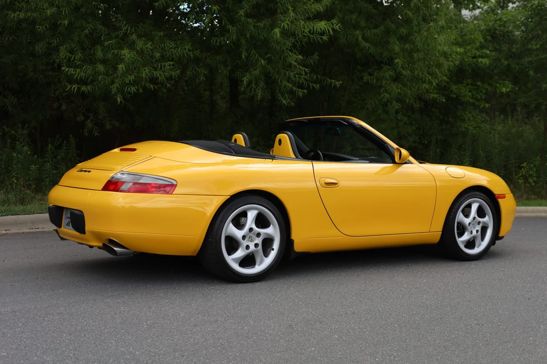 2000 Porsche 996 Carrera - Image 26 of 31