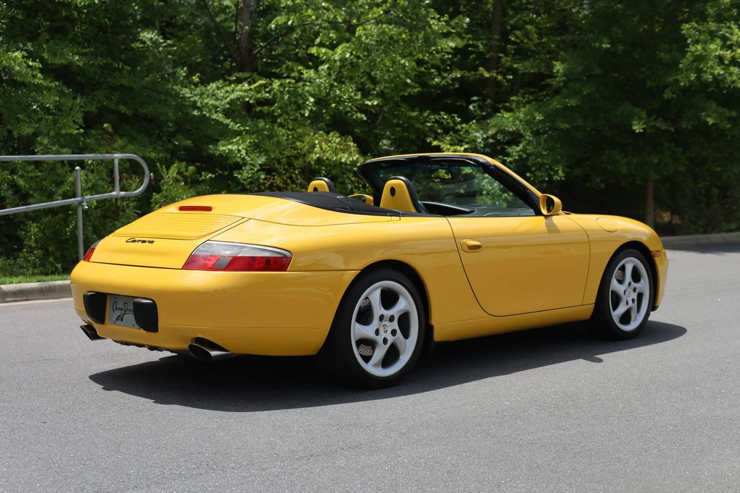 2000 Porsche 996 Carrera - Image 25 of 31