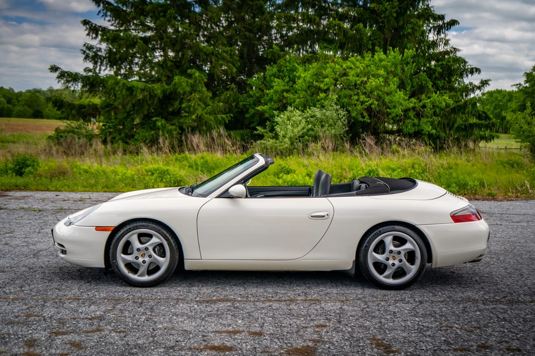 2000 Porsche 996 Carrera - Image 24 of 31