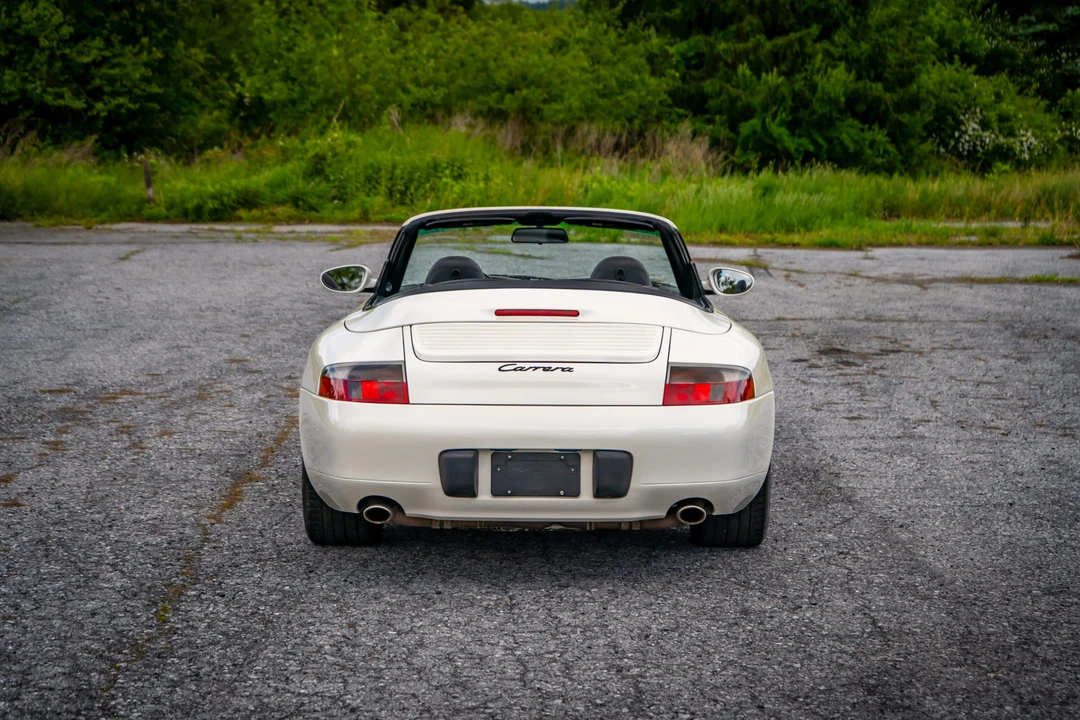 2000 Porsche 996 Carrera - Image 29 of 31