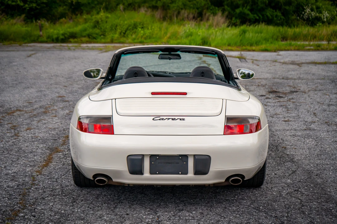 2000 Porsche 996 Carrera - Image 27 of 31