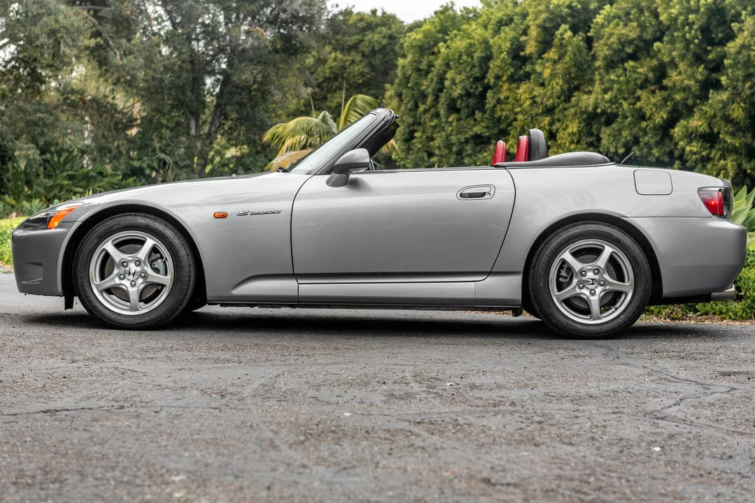 2001 Honda AP1 S2000 - Image 8 of 31