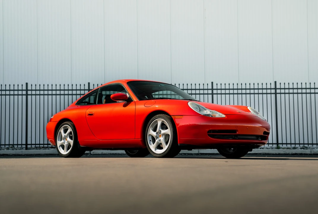 2001 Porsche 996 Carrera - Image 7 of 31