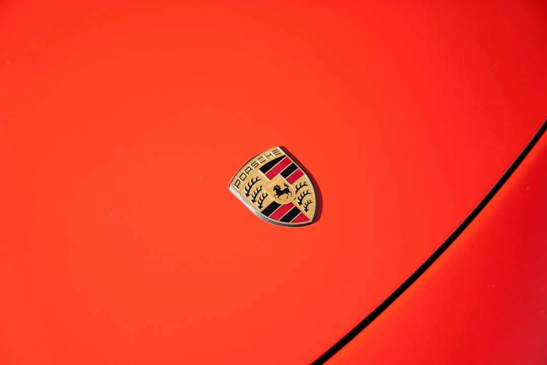 2001 Porsche 996 Carrera - Image 16 of 31