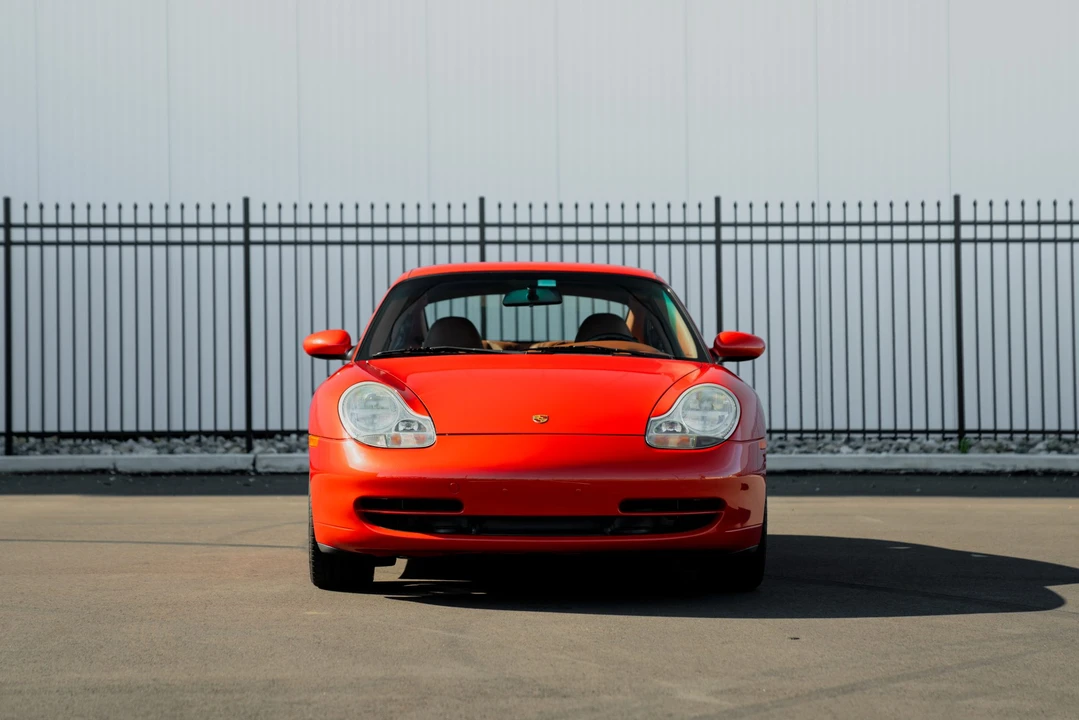 2001 Porsche 996 Carrera - Image 8 of 31