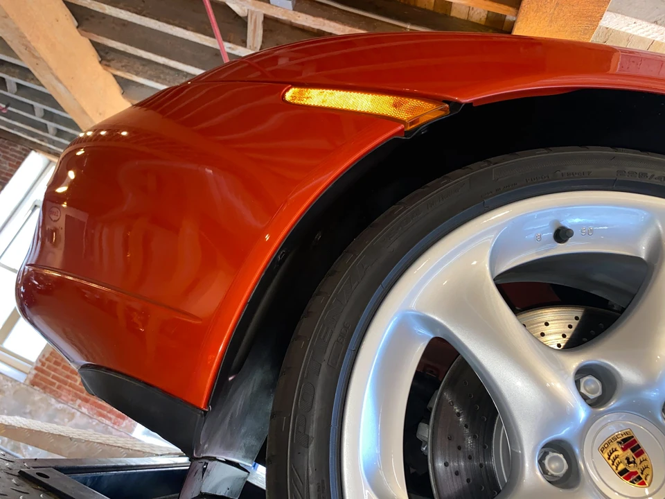 2001 Porsche 996 Carrera - Image 27 of 31