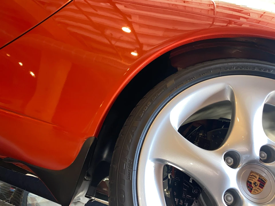 2001 Porsche 996 Carrera - Image 22 of 31