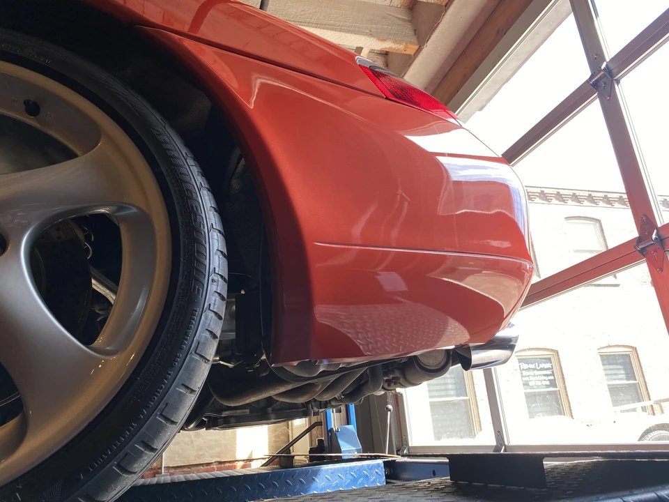 2001 Porsche 996 Carrera - Image 30 of 31