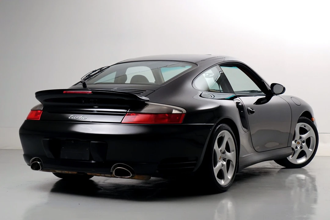 2001 Porsche 996 Turbo - Image 10 of 31